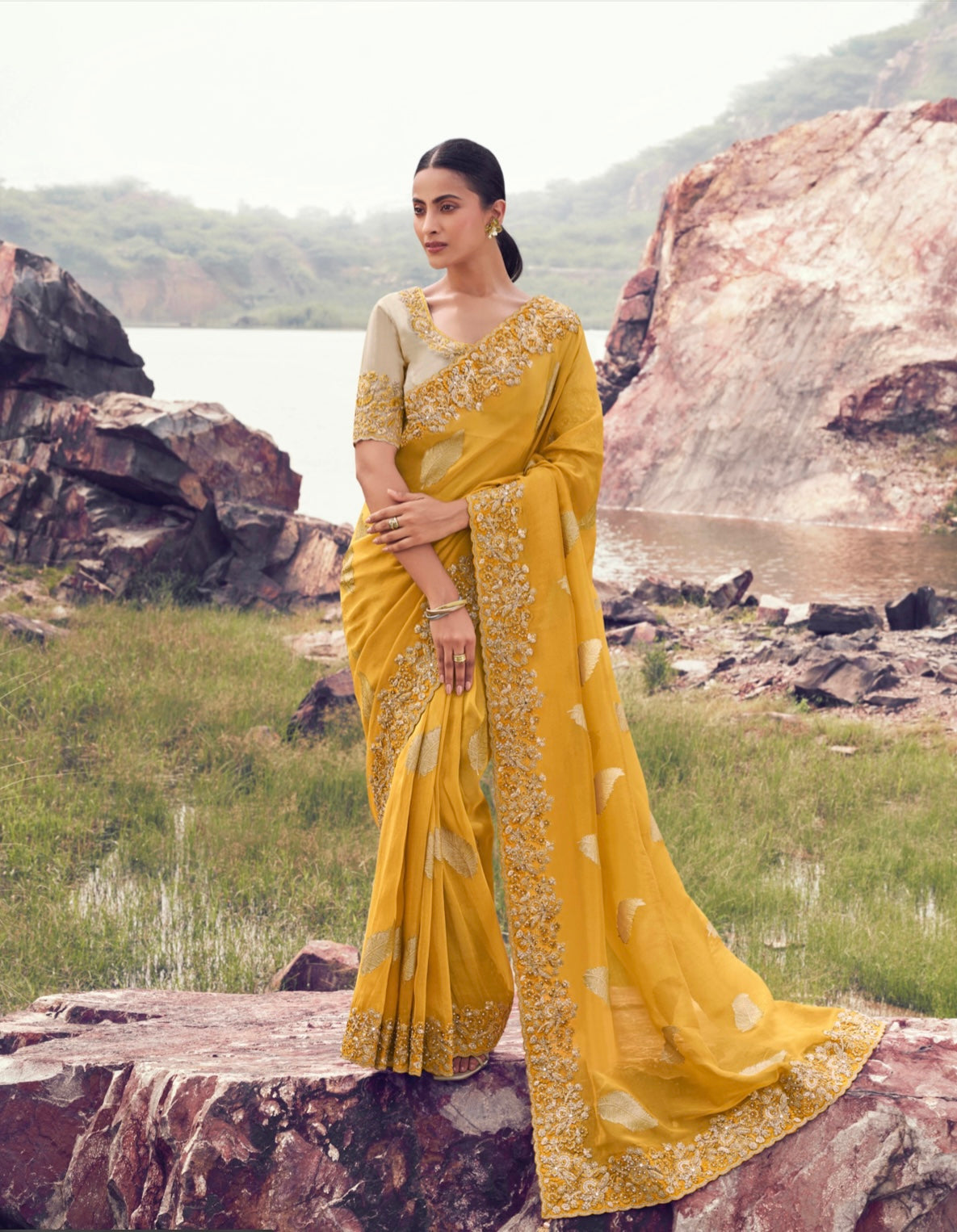 NITARAA BOUTIQUE TRADITIONAL SILK SAREE