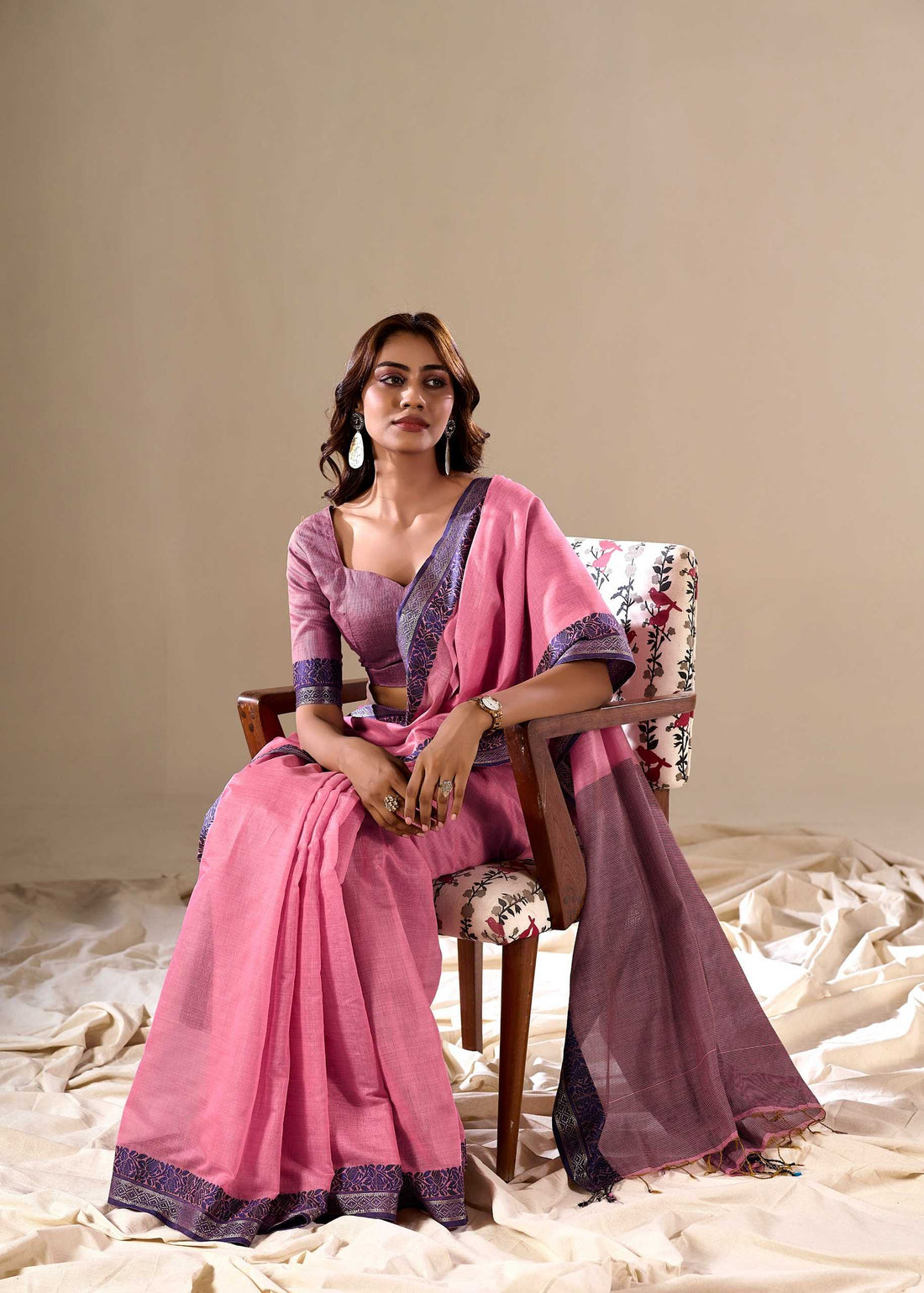 Handloom Cotton With Contrast Border