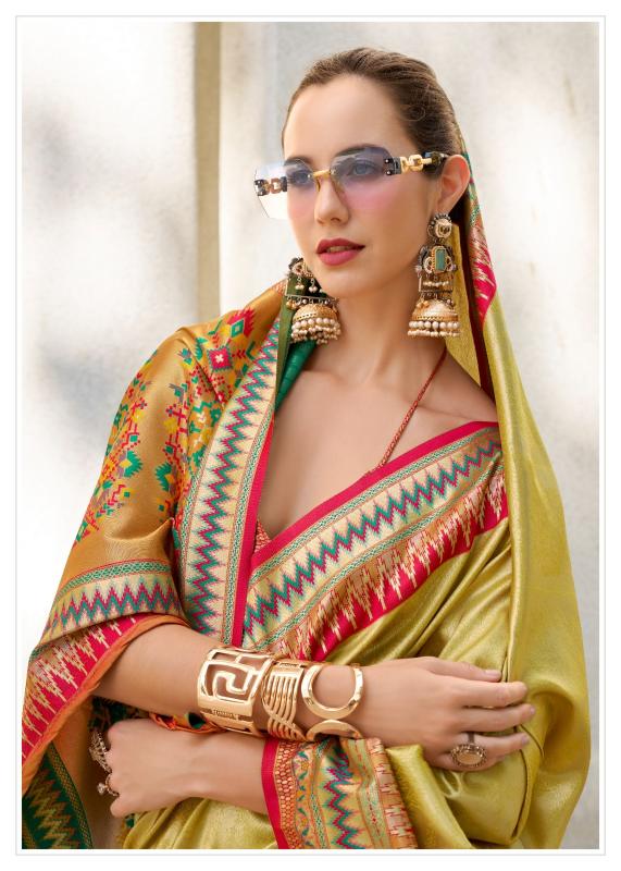 Tissue Silk Traditional Saree with IIkkat Pattern