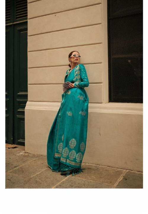 Pure Satin Zari Lining Handloom Weaving Sarees